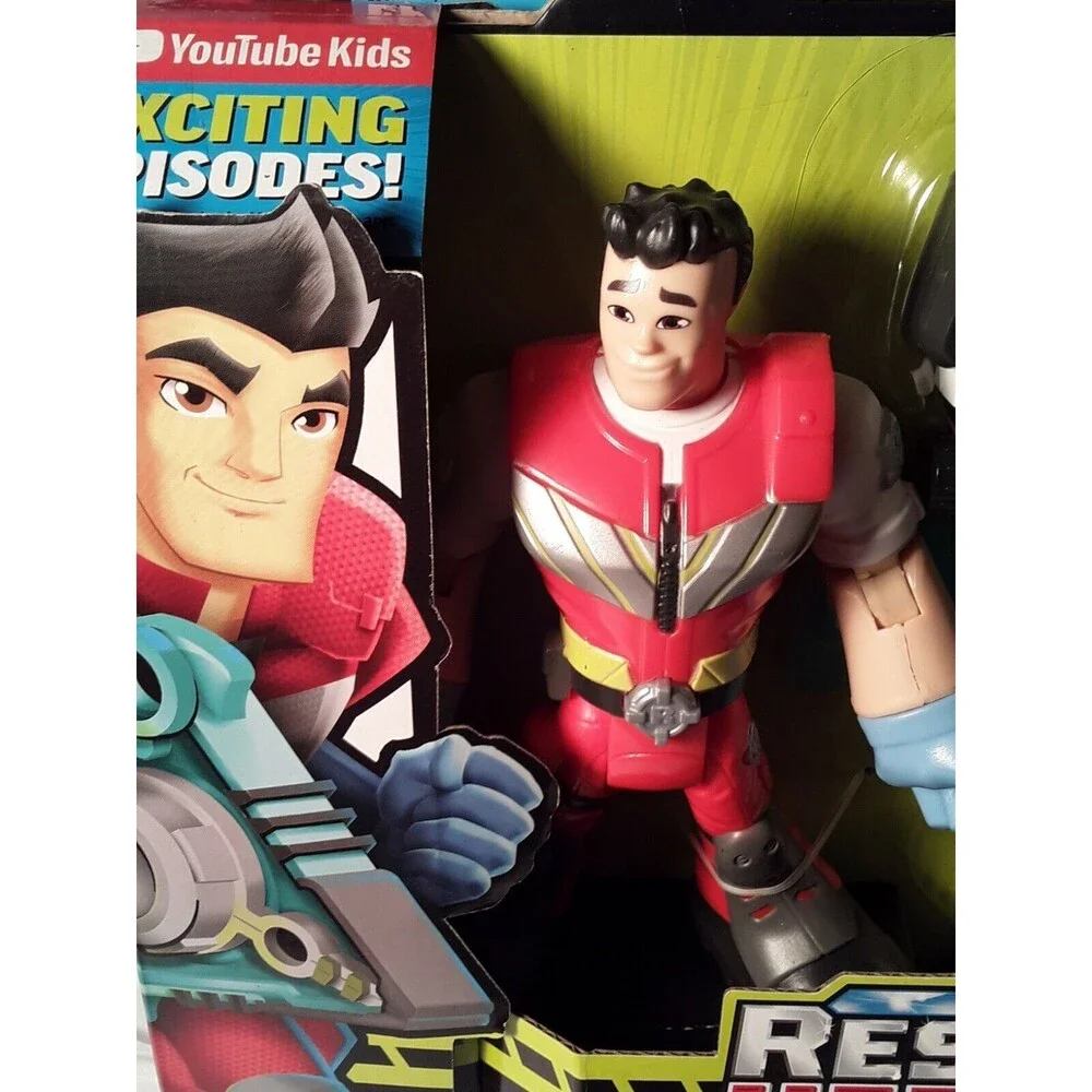 Fisher-Price Rescue Heroes Reed Vitals Medical Cadet Action Figure + Accessories